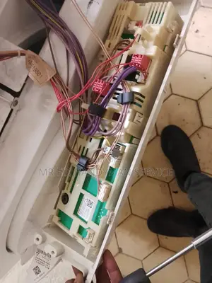 Electronics Repair Service at Your Doorstep