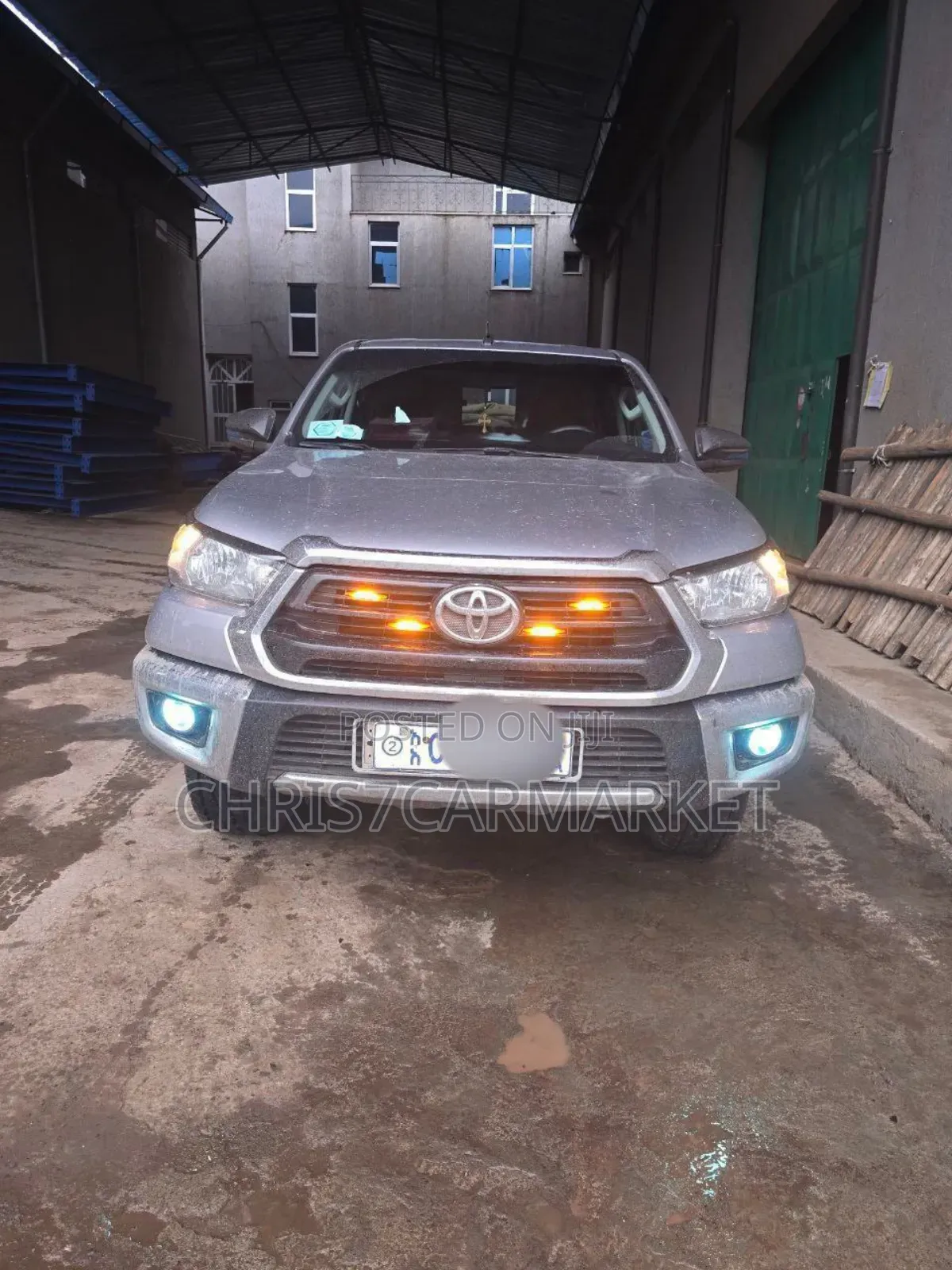 Toyota Hilux Revo Double Cab Deisel 2.4 RWD 2021 Silver