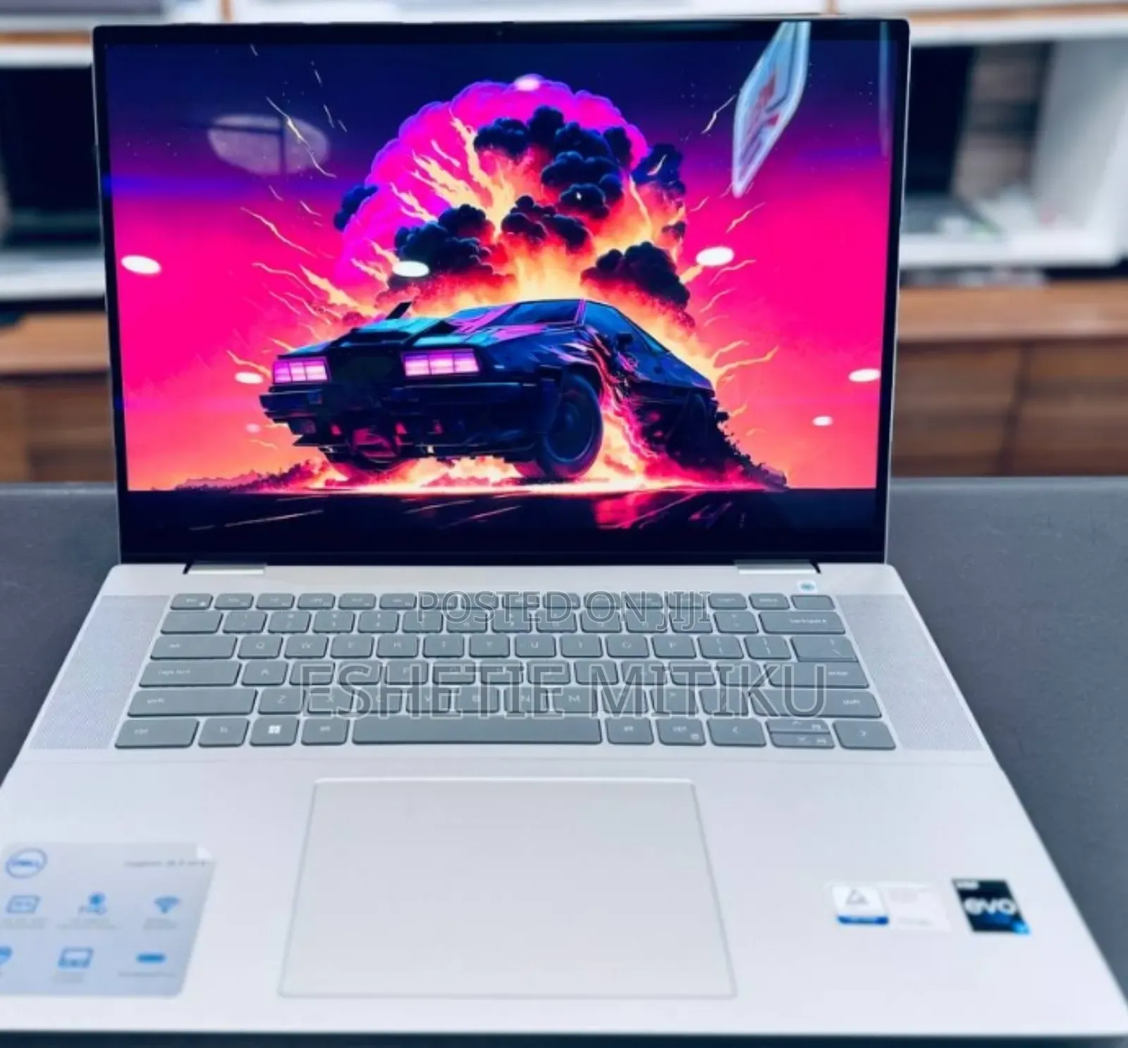 New Laptop Dell Inspiron 16 7630 16GB Intel SSD 1T