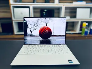 New Laptop Dell XPS 13 16GB Intel Core I7 SSD 512GB