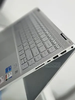 New Laptop HP Pavilion X360 16GB Intel Core I5 SSD 512GB