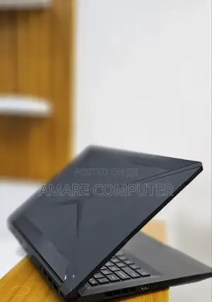 New Laptop 16GB AMD Ryzen 7 SSD 512GB