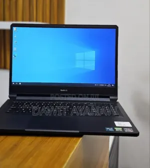 New Laptop HP 16GB AMD Ryzen 7 SSD 512GB