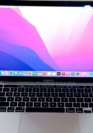 New Laptop Apple MacBook Pro M1 8GB Intel Core I7 SSD 512GB