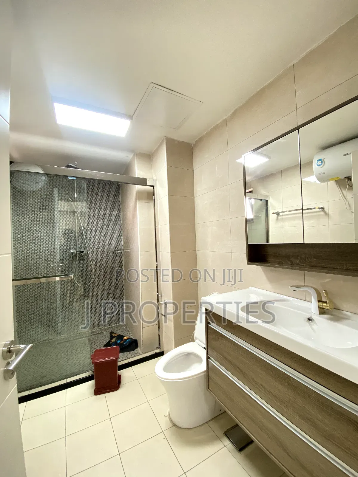 Furnished 3bdrm Apartment in Bole for rent