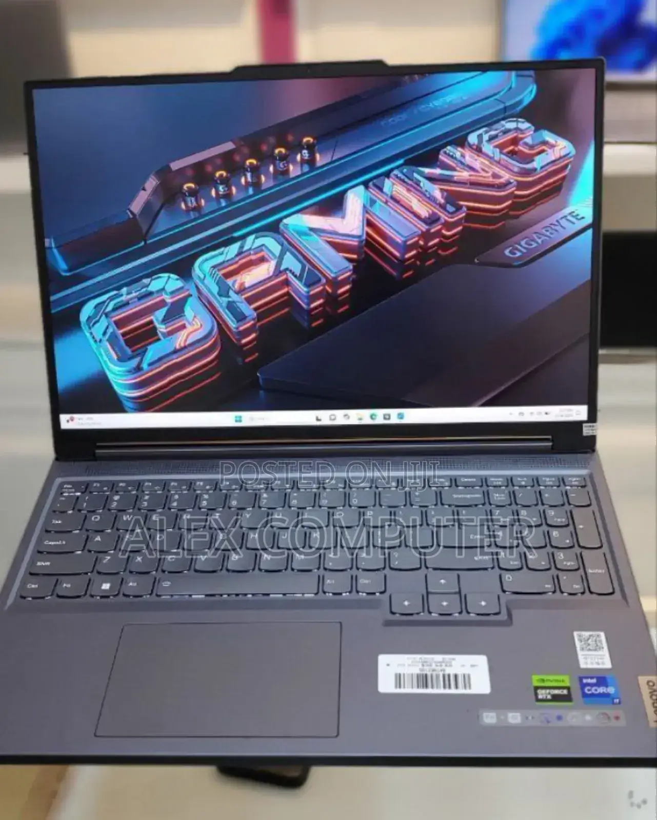 New Lenovo Legion Y7000P IRX9 Gaming Laptop 24GB Intel Core I7 512GB