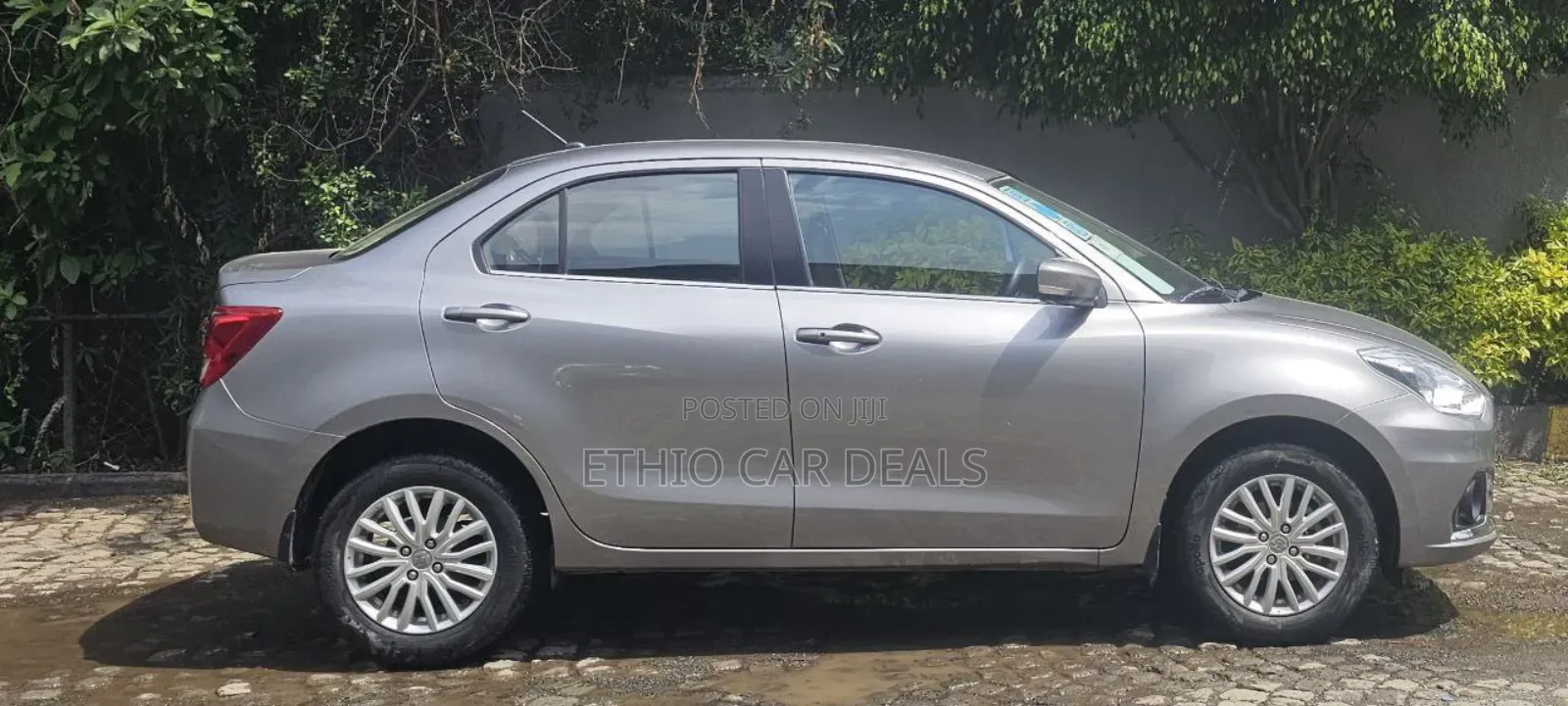 Suzuki Dzire 2022 Silver