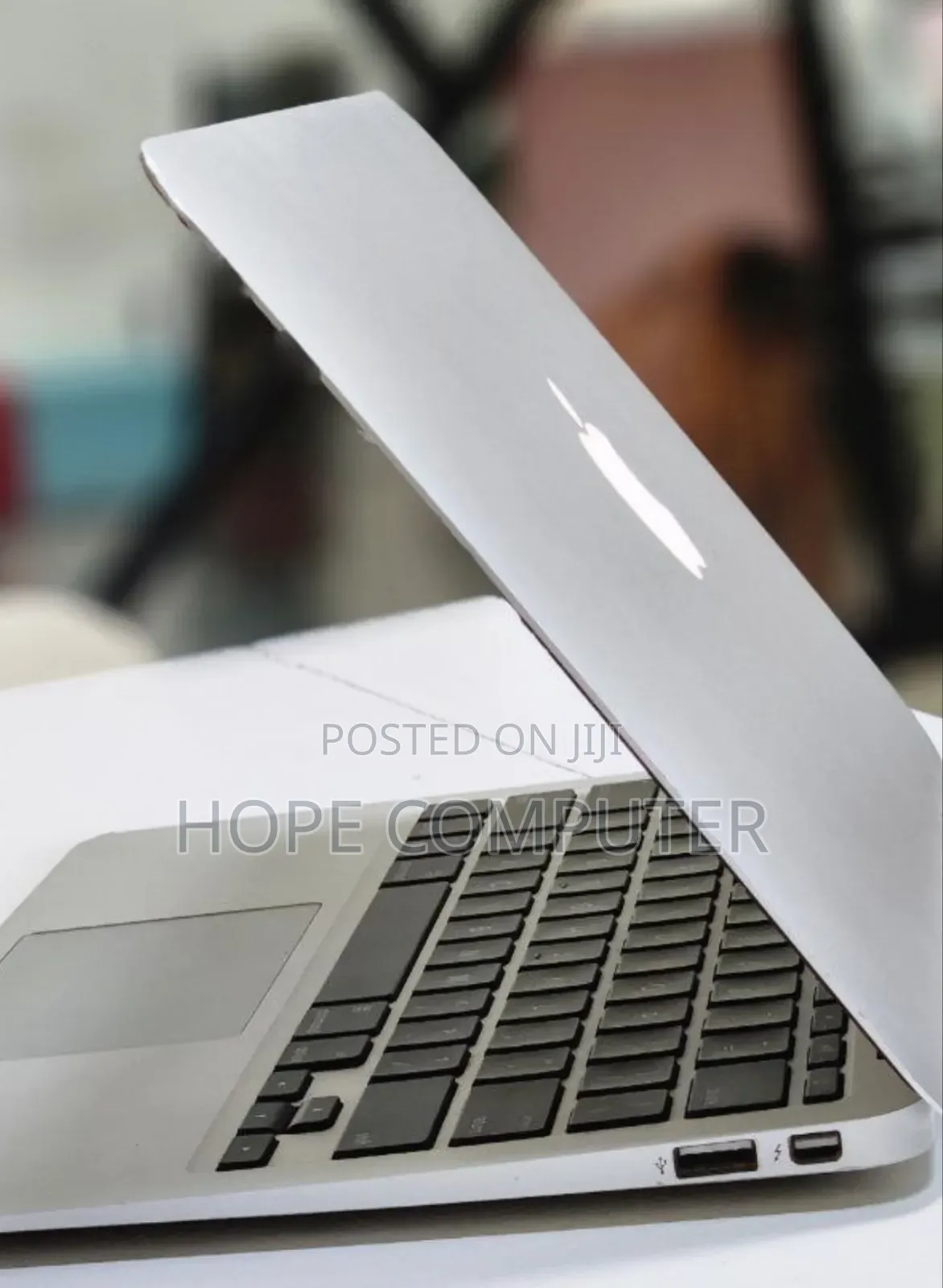 New Laptop Apple MacBook Air 2015 4GB Intel Core I5 SSD 128GB