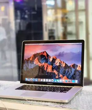 New Laptop Apple MacBook Pro 2010 4GB Intel Core I7 SSD 512GB