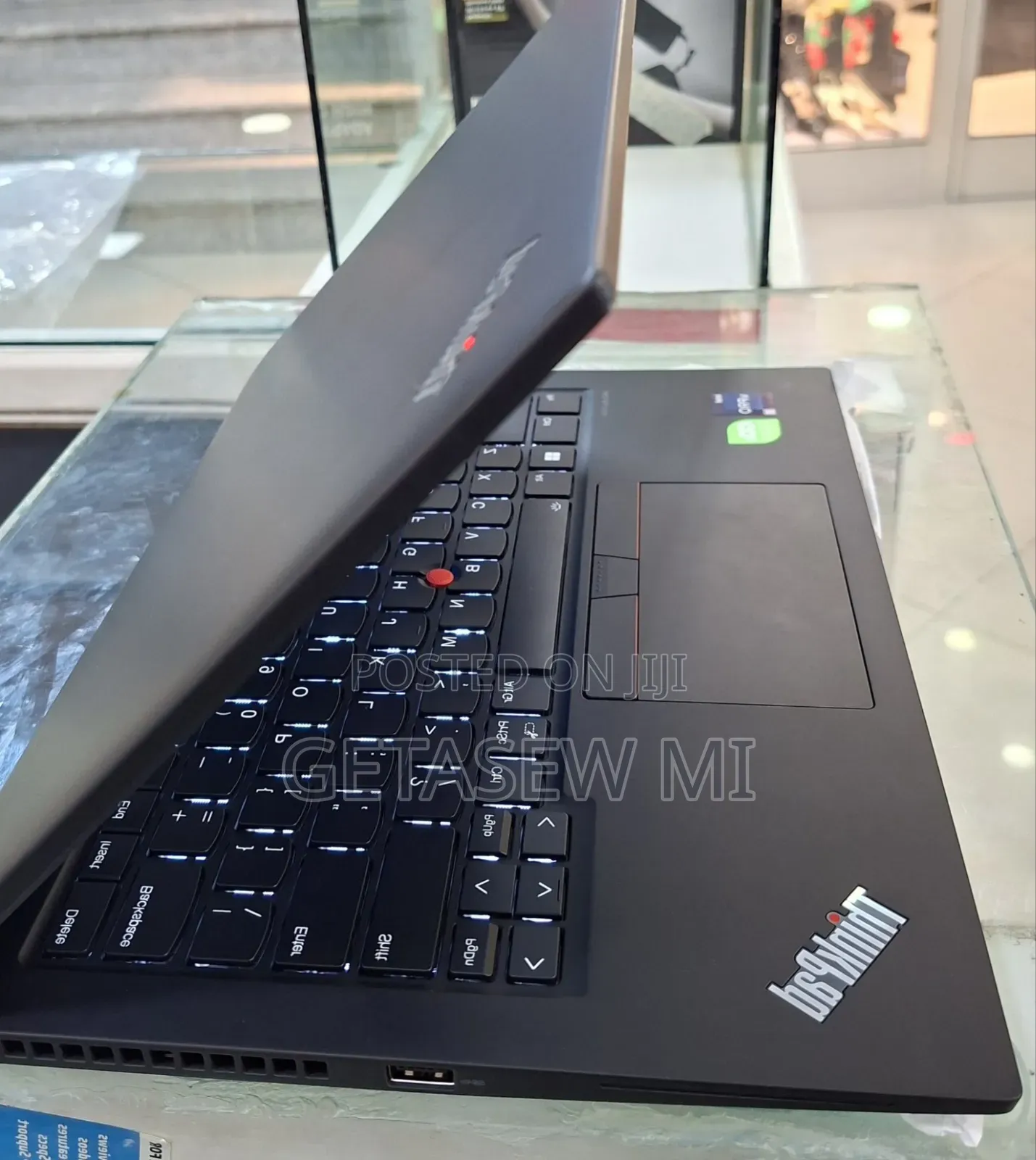 New Laptop Lenovo ThinkPad T14s Gen 1 16GB Intel Core i7 SSD 512GB