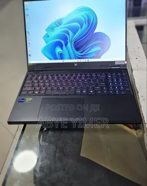 New Laptop Acer Predator Helios Neo 16 32GB Intel Core I9 SSD 1T