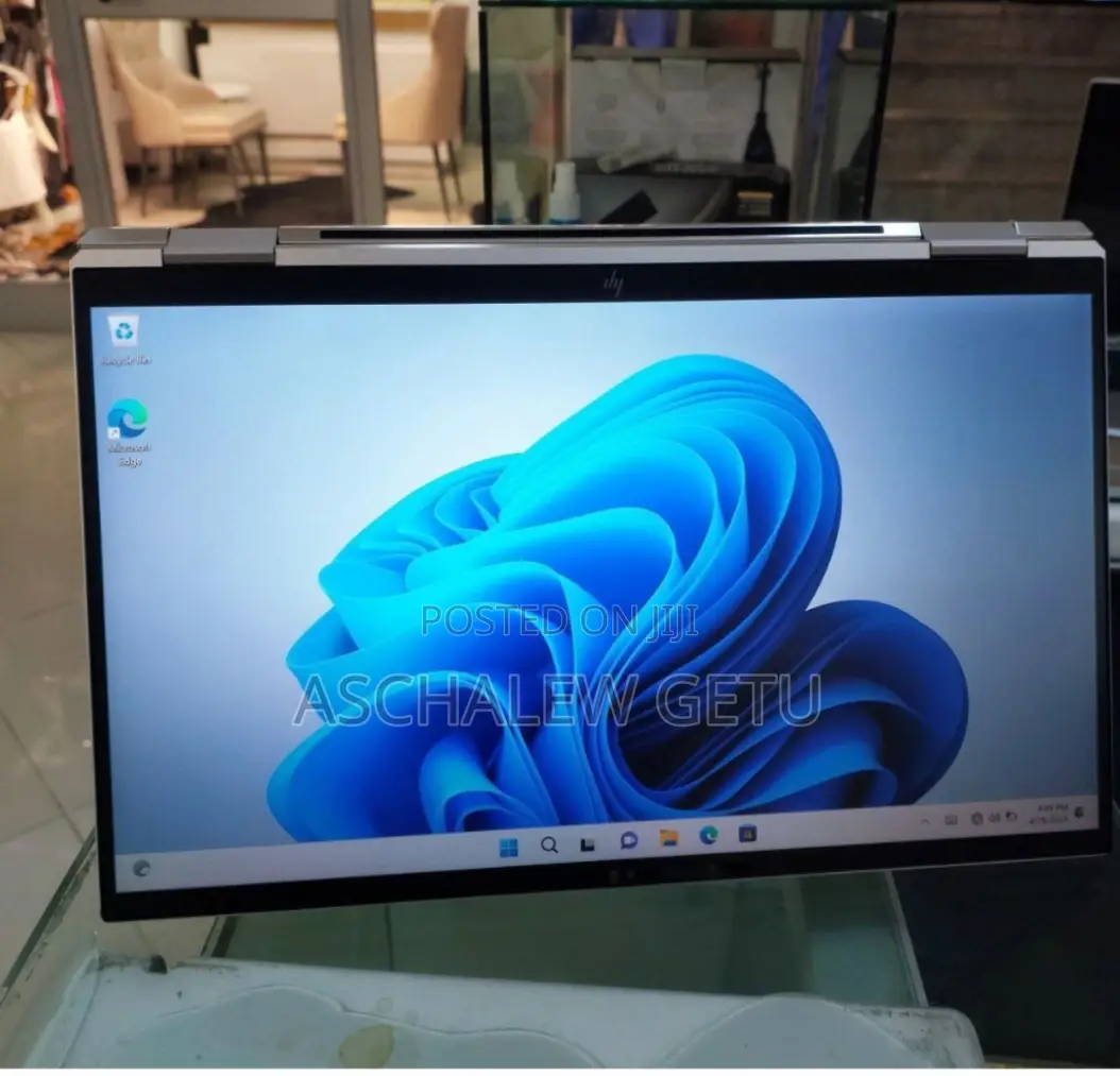 New Laptop HP Spectre 16GB Intel Core I7 SSD 512GB