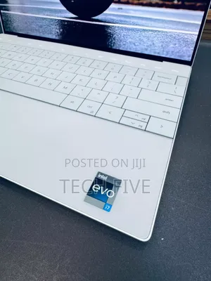 New Laptop Dell XPS 13 16GB Intel Core I7 SSD 512GB