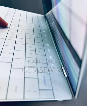 Photo - New Laptop Dell XPS 13 16GB Intel Core I7 SSD 512GB