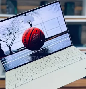 New Laptop Dell XPS 13 16GB Intel Core I7 SSD 512GB