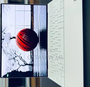 New Laptop Dell XPS 13 16GB Intel Core I7 SSD 512GB