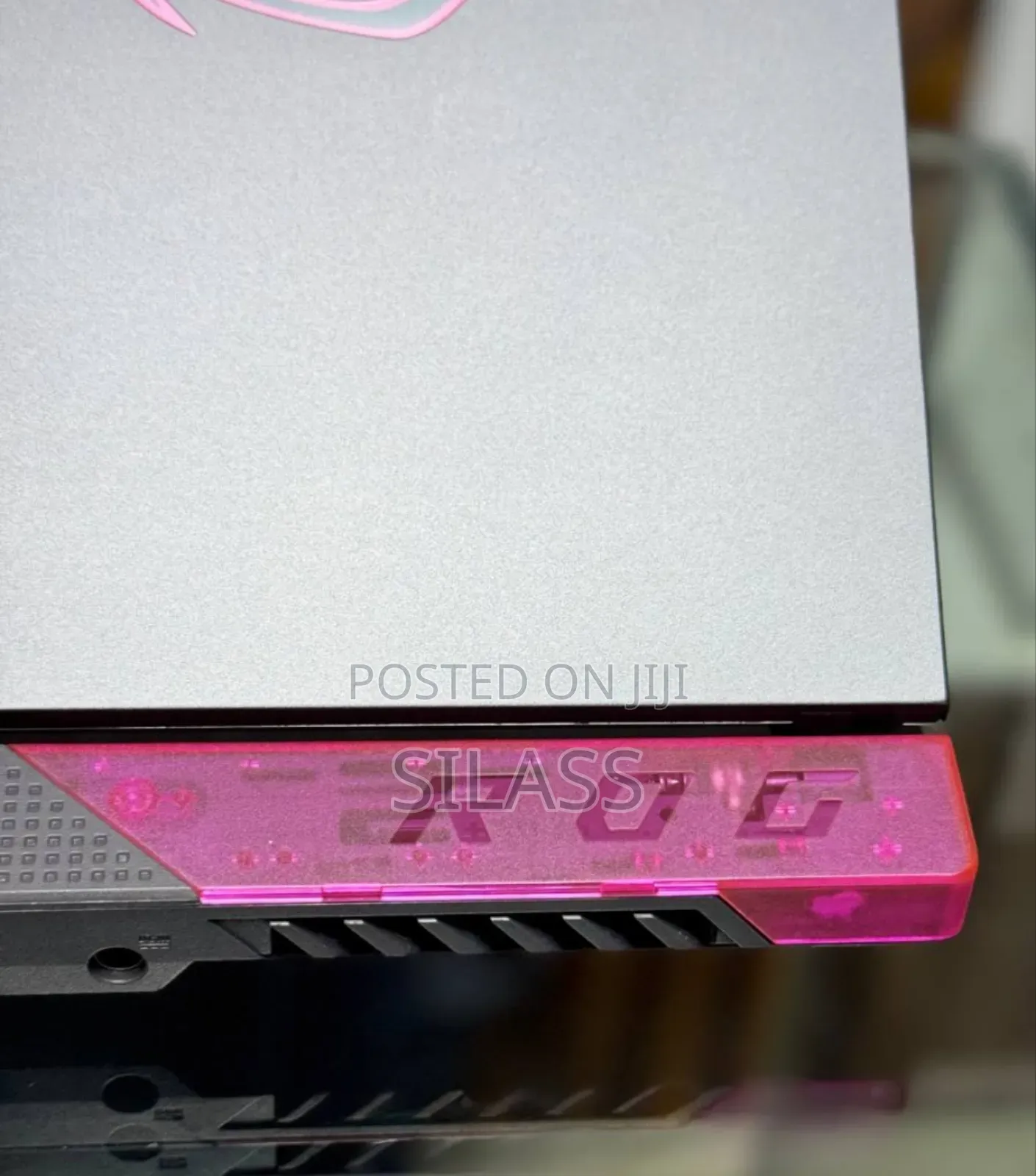 New Laptop Asus ROG Strix G17 32GB AMD Ryzen 9 SSD 1.5T