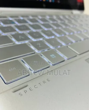 New Laptop HP Spectre X360 16GB Intel Core I5 SSD 1T