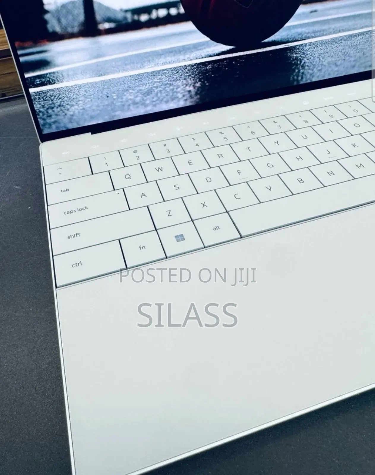 New Laptop Dell XPS 13 16GB Intel Core I7 SSD 512GB