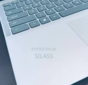 New Laptop Dell Inspiron 14 16GB Intel Core I7 SSD 1T