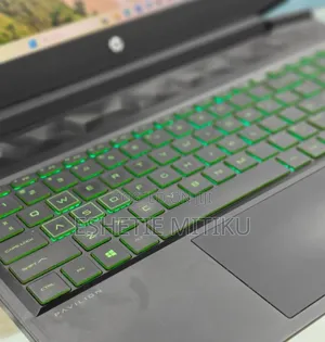 New Laptop HP Pavilion Gaming 15 2019 16GB Intel Core I7 SSD 512GB