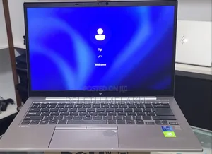 New Laptop HP ZBook Firefly 14 G7 16GB Intel Core I7 SSD 512GB