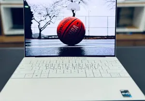 New Laptop Dell XPS 13 16GB Intel Core I7 SSD 512GB