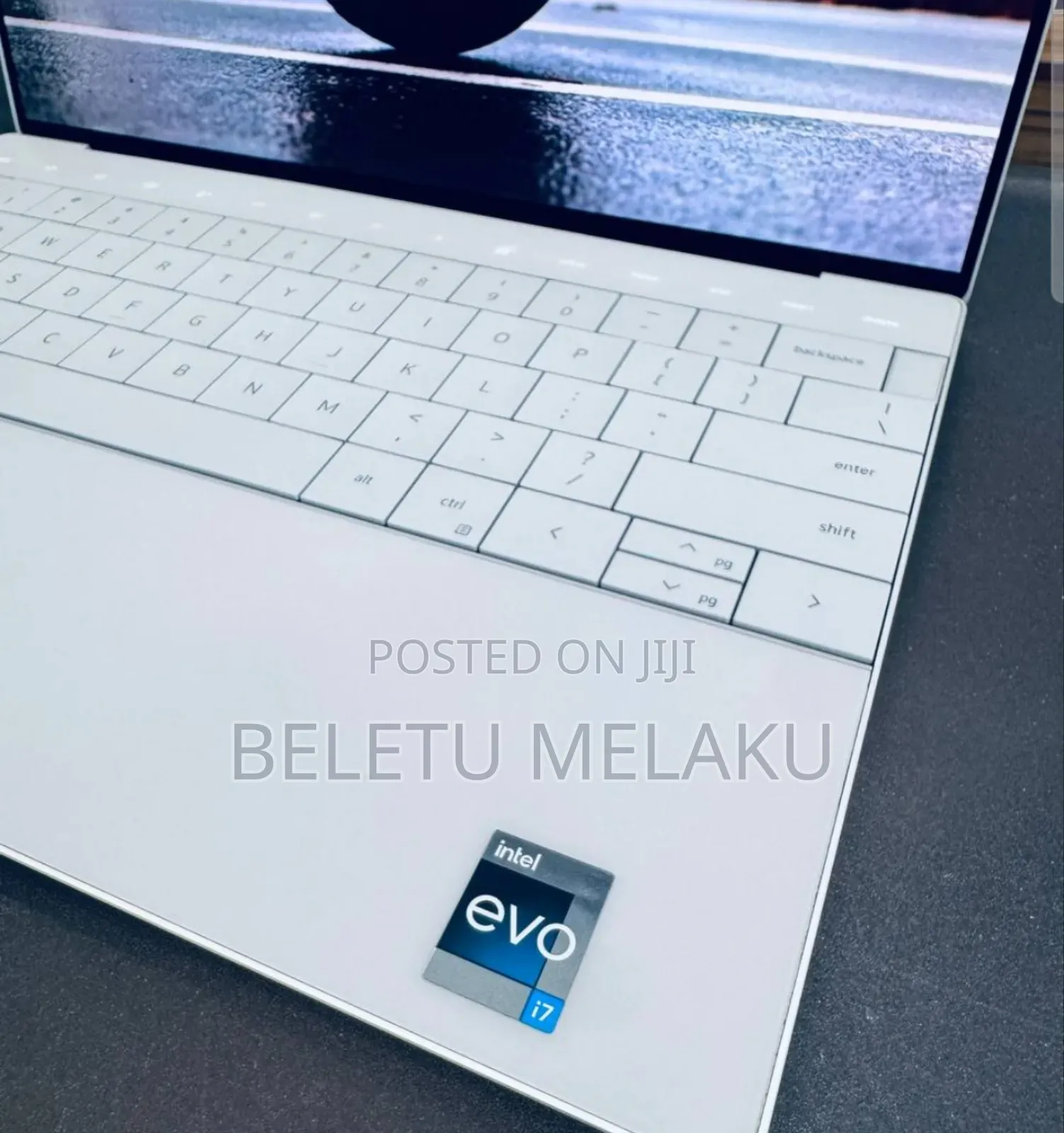 New Laptop Dell XPS 13 16GB Intel Core I7 SSD 512GB