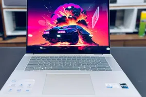 New Laptop Dell Inspiron 16 7630 16GB Intel Core I7 SSD 1T