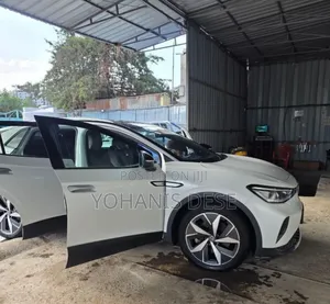 Volkswagen ID.4 2022 White