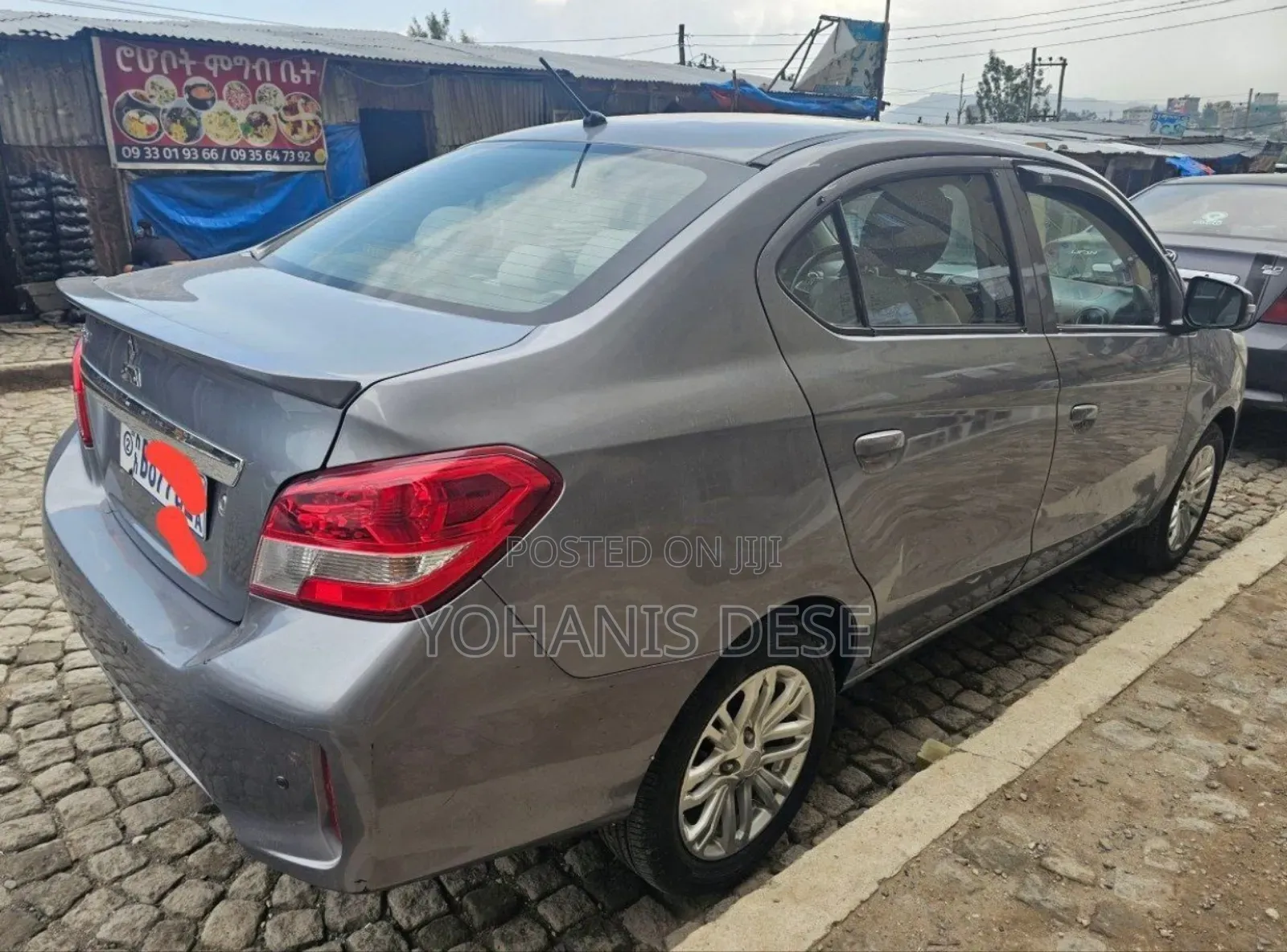 Mitsubishi Attrage 2021 Gray