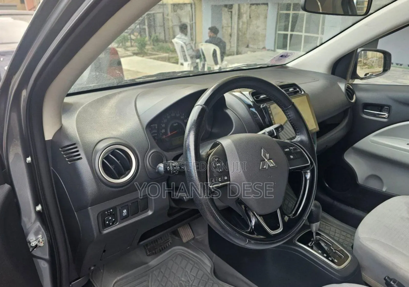 Mitsubishi Attrage 2021 Gray