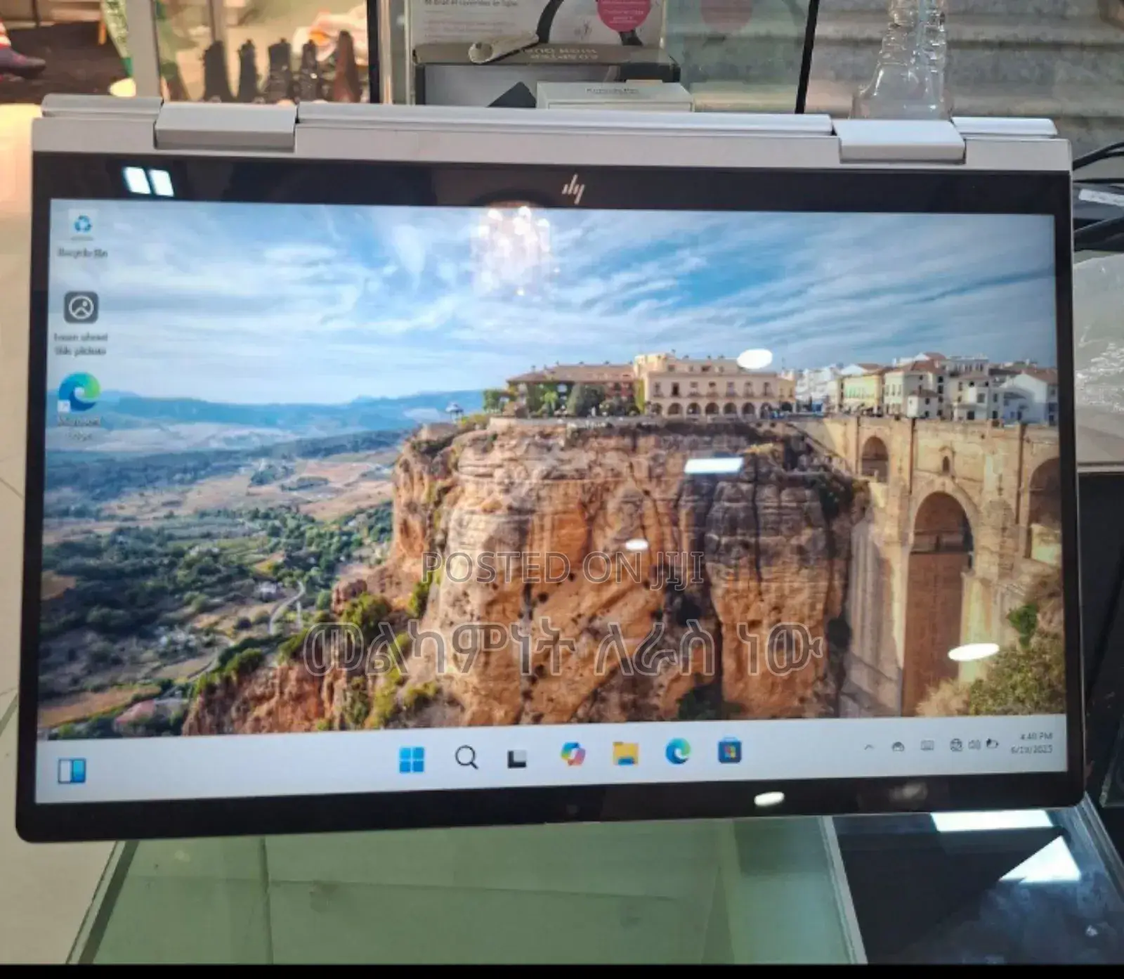 New Laptop HP Envy X360 8GB SSD 512GB