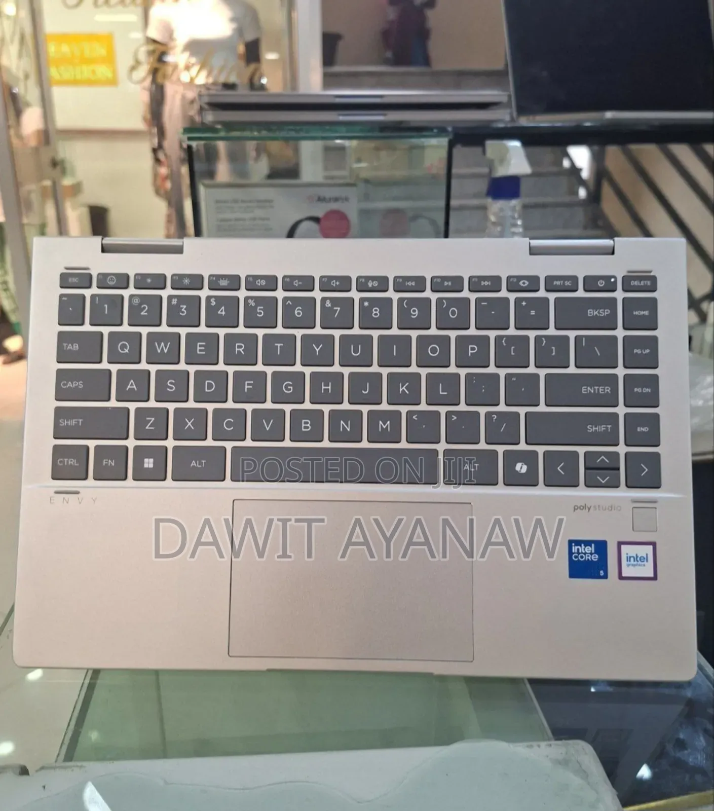 New Laptop HP Envy X360 8GB Intel Core I5 SSD 512GB