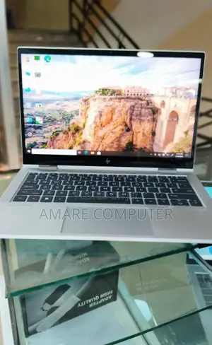 New Laptop HP EliteBook 830 G8 16GB Intel Core I7 SSD 512GB
