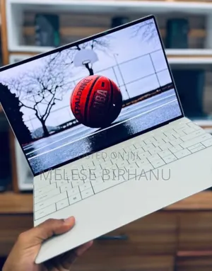 New Laptop Dell XPS 13 16GB Intel Core I7 SSD 512GB