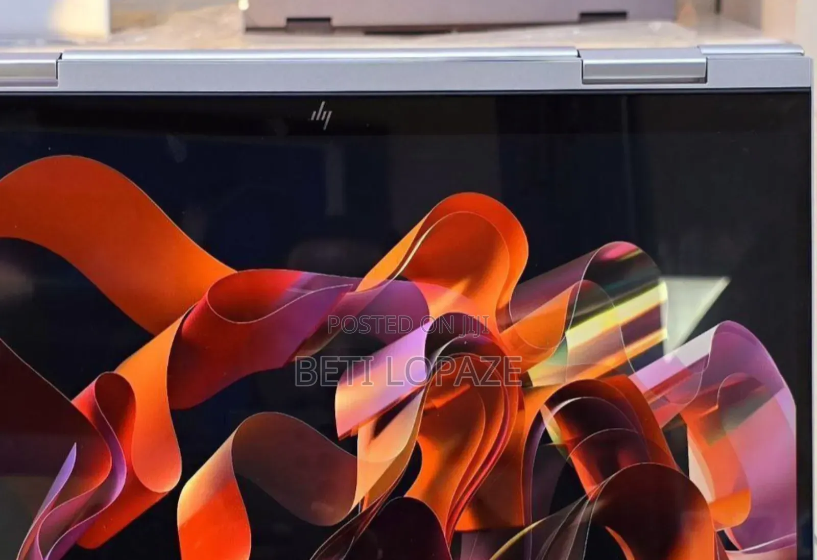 New Laptop HP Envy X360 8GB Intel Core I5 SSD 512GB