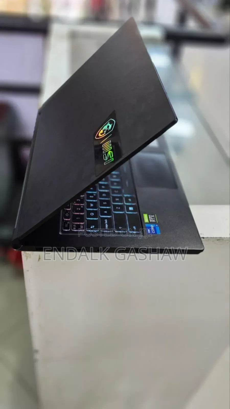 New Laptop MSI Stealth 16 AI Studio 16GB Intel Core I7 SSD 1T