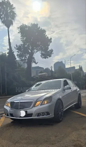 Mercedes-Benz E250 2012 Silver
