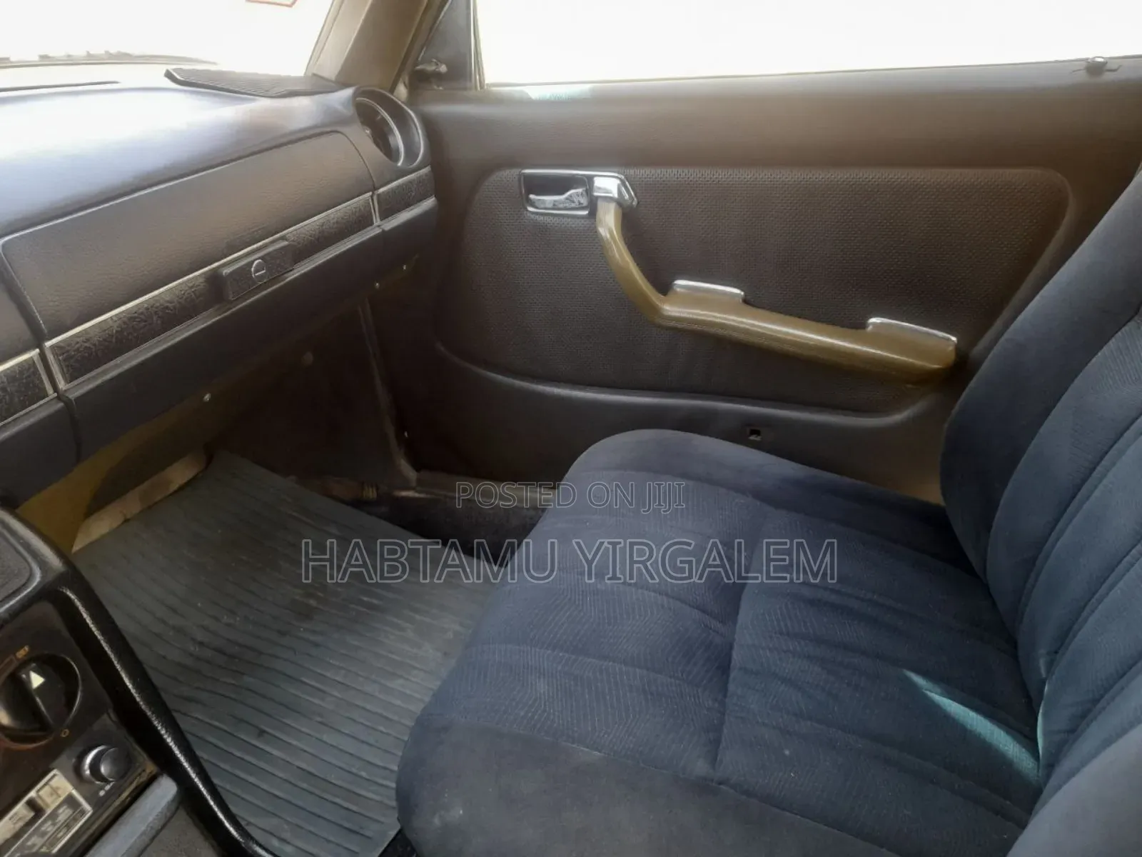 Mercedes-Benz E250 2012 Silver