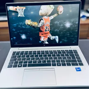 Photo - New Laptop HP EliteBook 840 16GB Intel Core I7 SSD 512GB