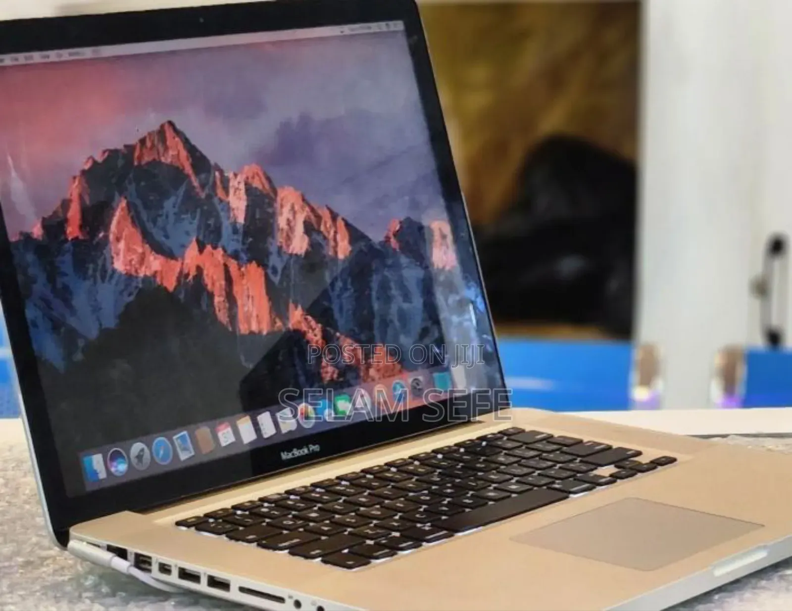 New Laptop Apple MacBook 2010 4GB Intel Core I7 SSD 512GB