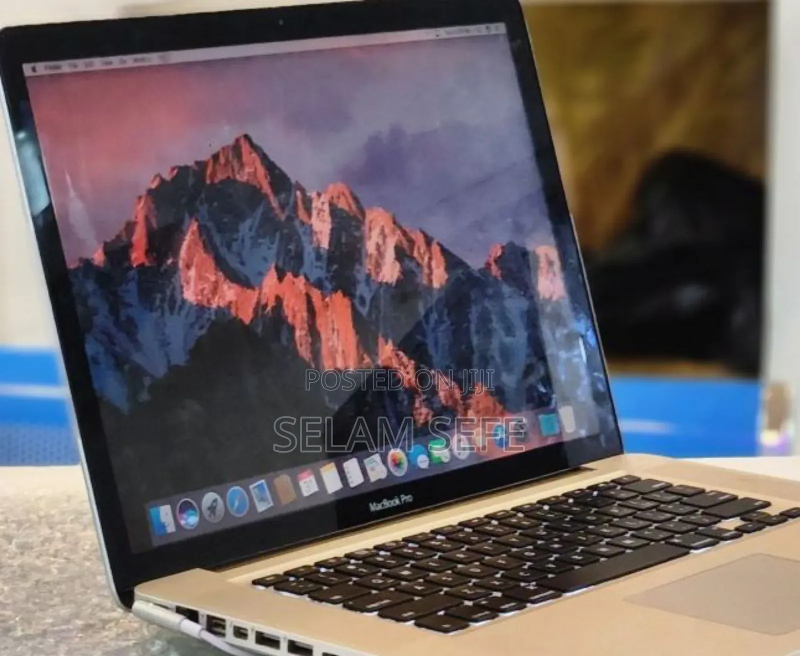 New Laptop Apple MacBook 2010 4GB Intel Core I7 SSD 512GB