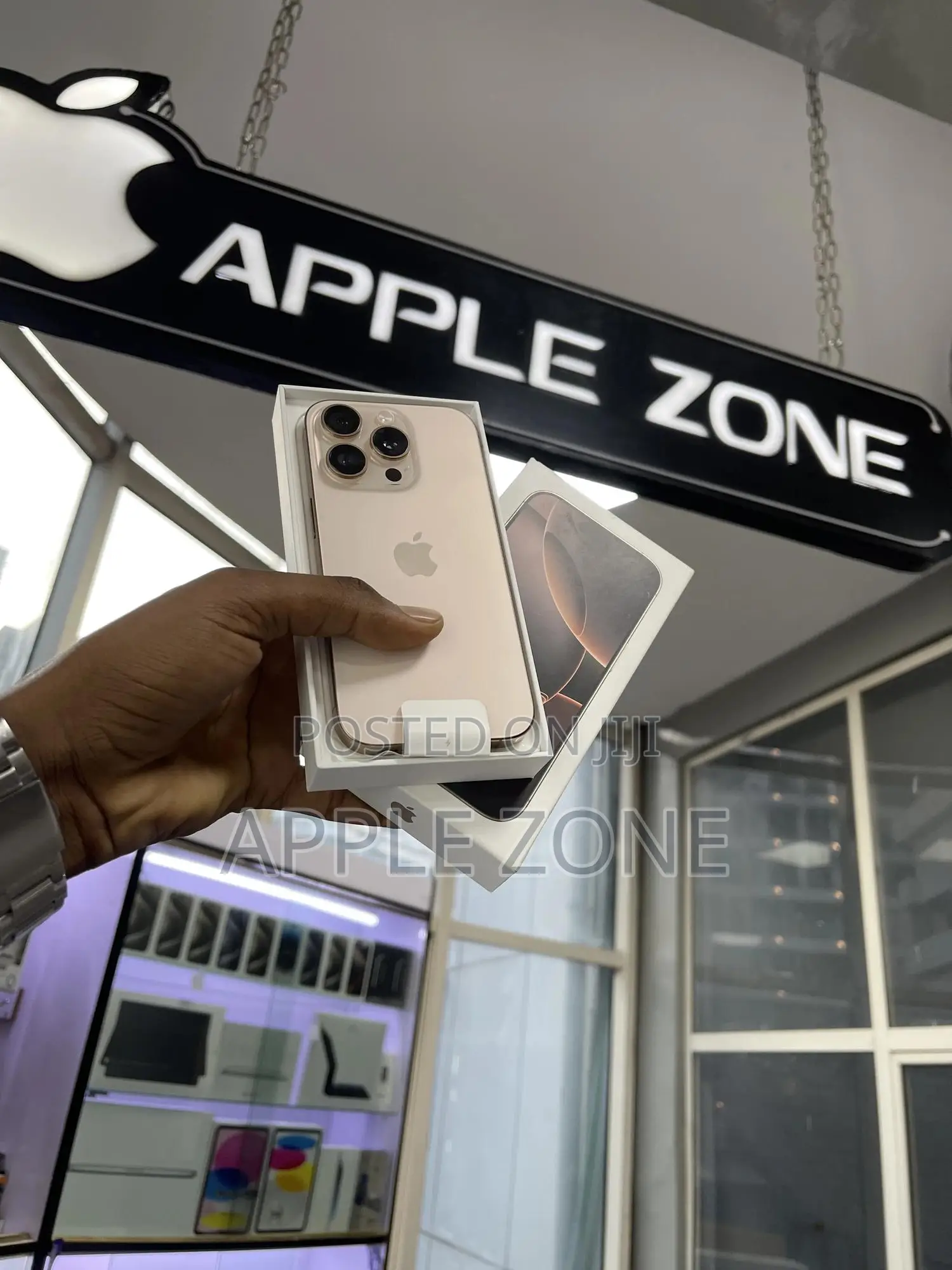 New Apple iPhone 16 Pro 256 GB