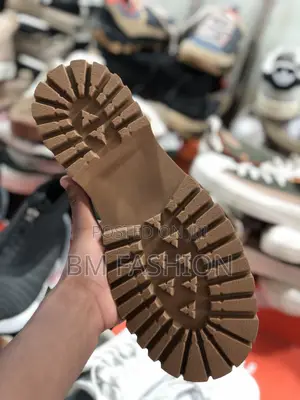 Men’S Suede Boots for Baggy Jeans Brown