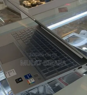 New Laptop HP Pavilion 14 16GB Intel Core I5 SSD 1T