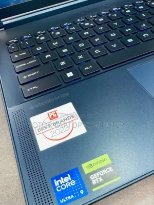 New Laptop MSI Prestige 16 AI Studio 32GB Intel Core Ultra 9 SSD 1.5T