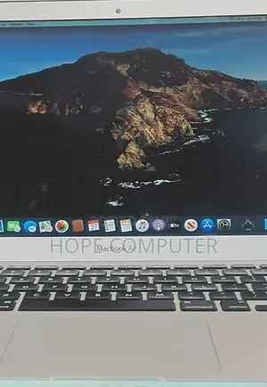 New Laptop Apple MacBook Air 2015 8GB Intel Core I7 SSD 512GB