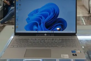 New Laptop HP Pavilion 15 16GB Intel Core I5 SSD 1T