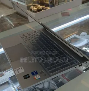 New Laptop HP Pavilion 15 16GB Intel Core I5 SSD 1T